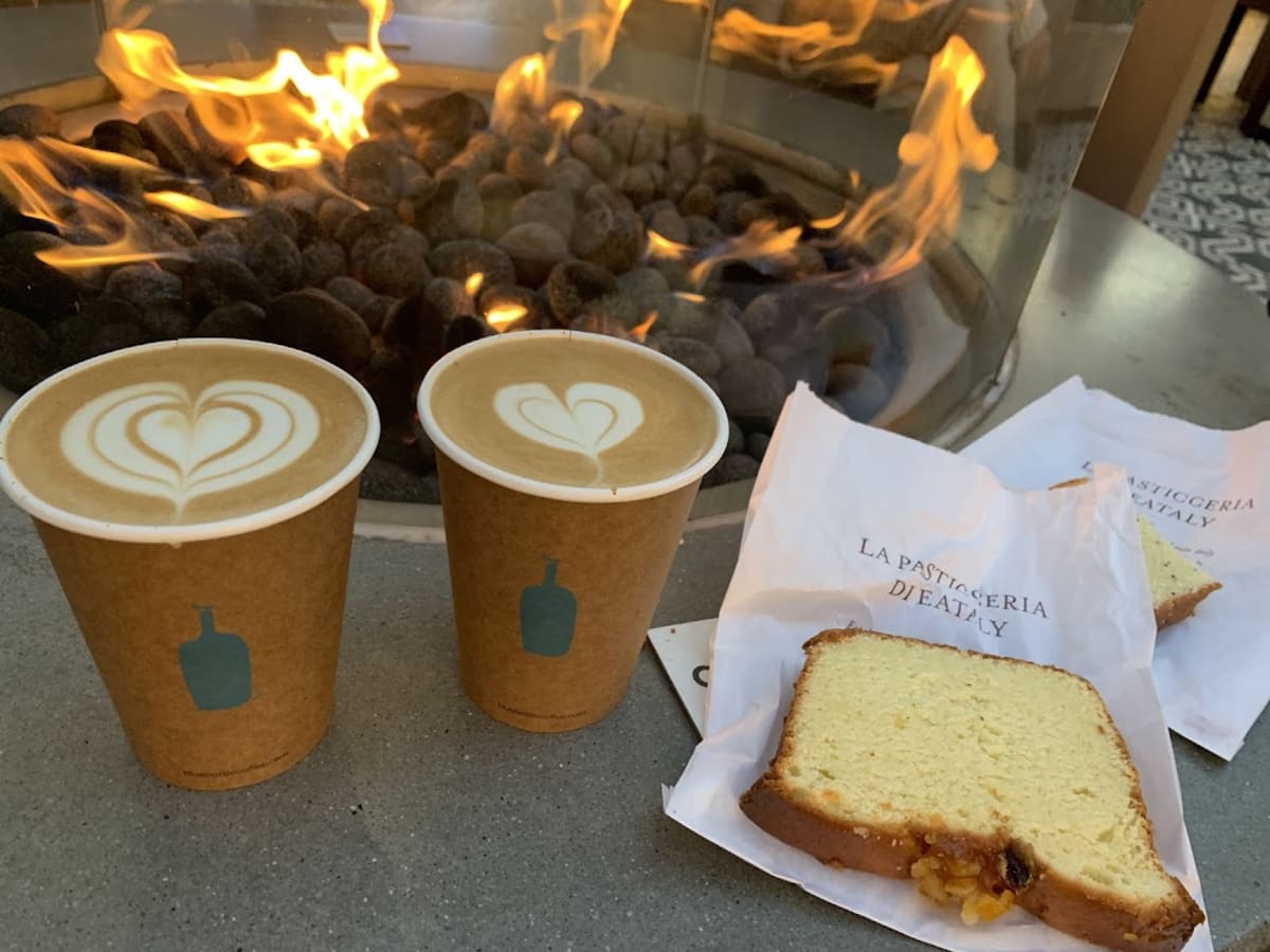 Blue Bottle Coffee - Photo 2