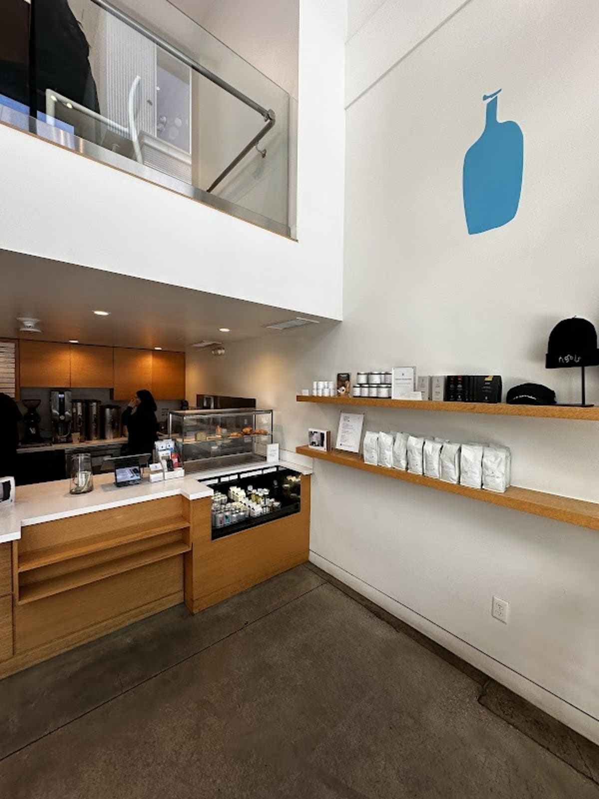 Blue Bottle Coffee - Photo 4