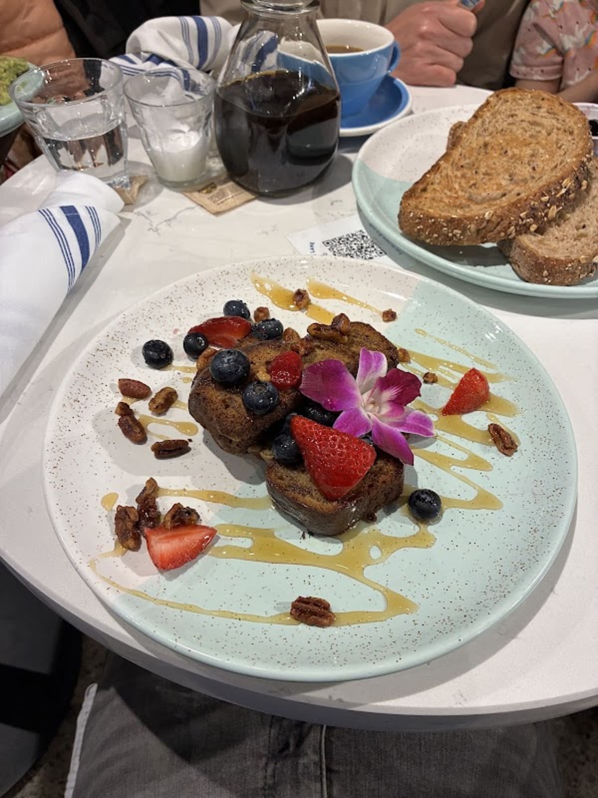 Bluestone Lane - Steiner St Café - Photo 2