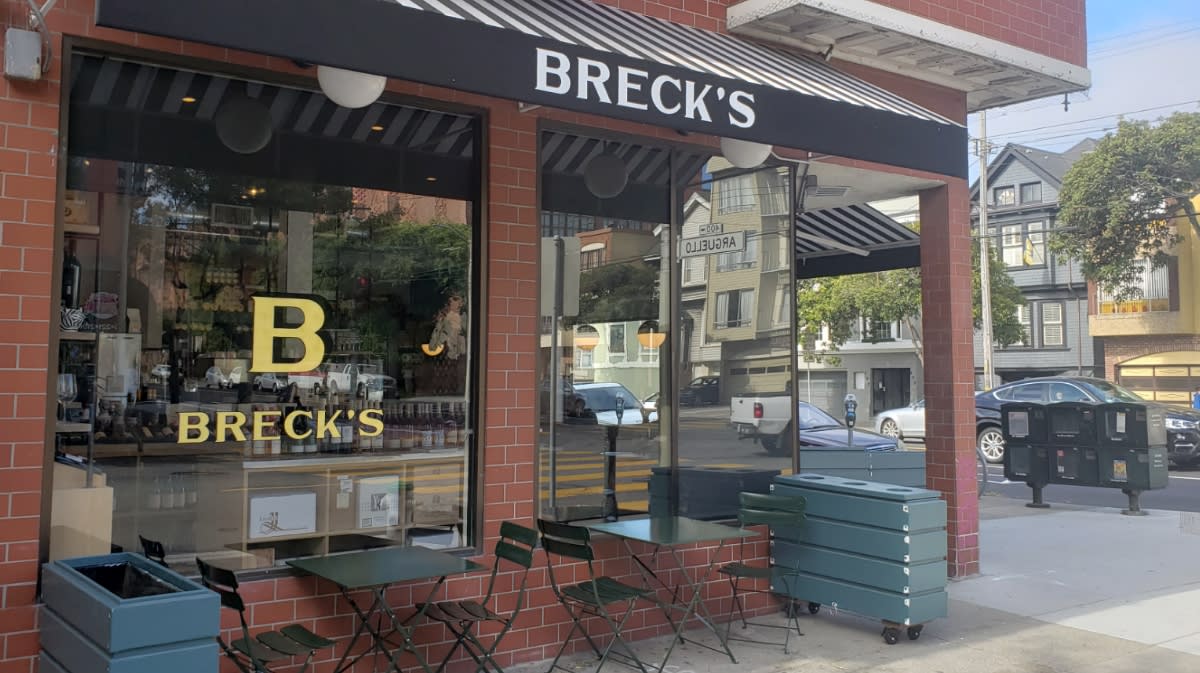 Breck's - Photo 1