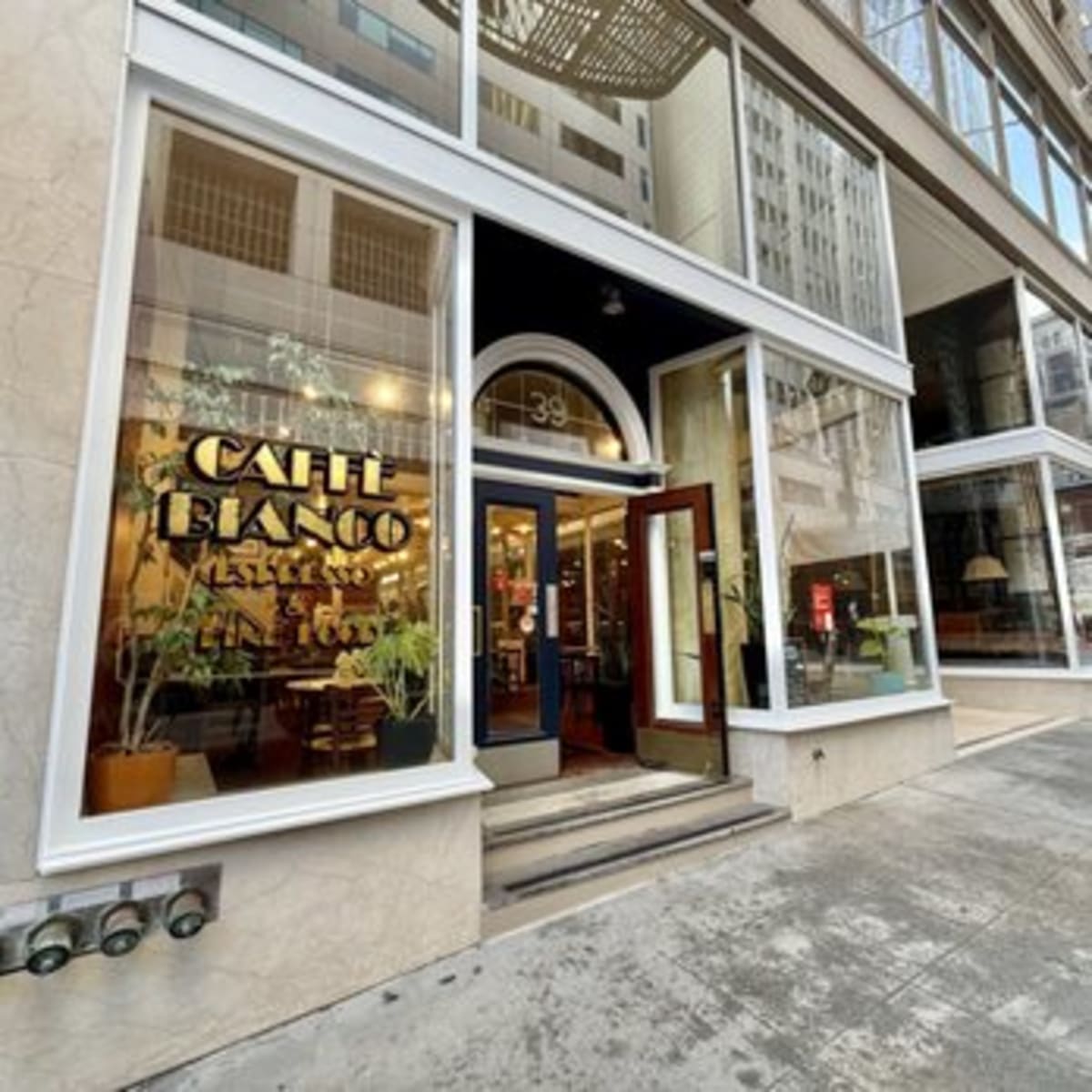 Caffe Bianco - Photo 4