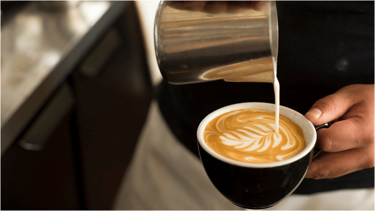 Dolores Park Cafe - Photo 2