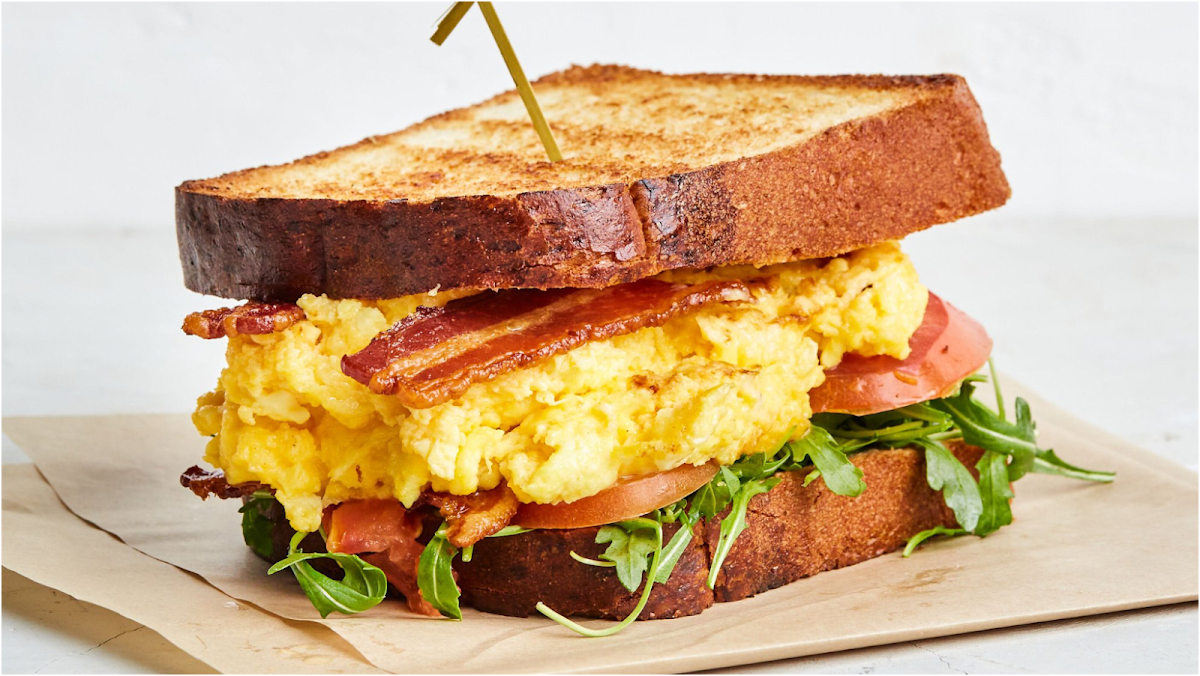 Duboce Park Cafe - Photo 2