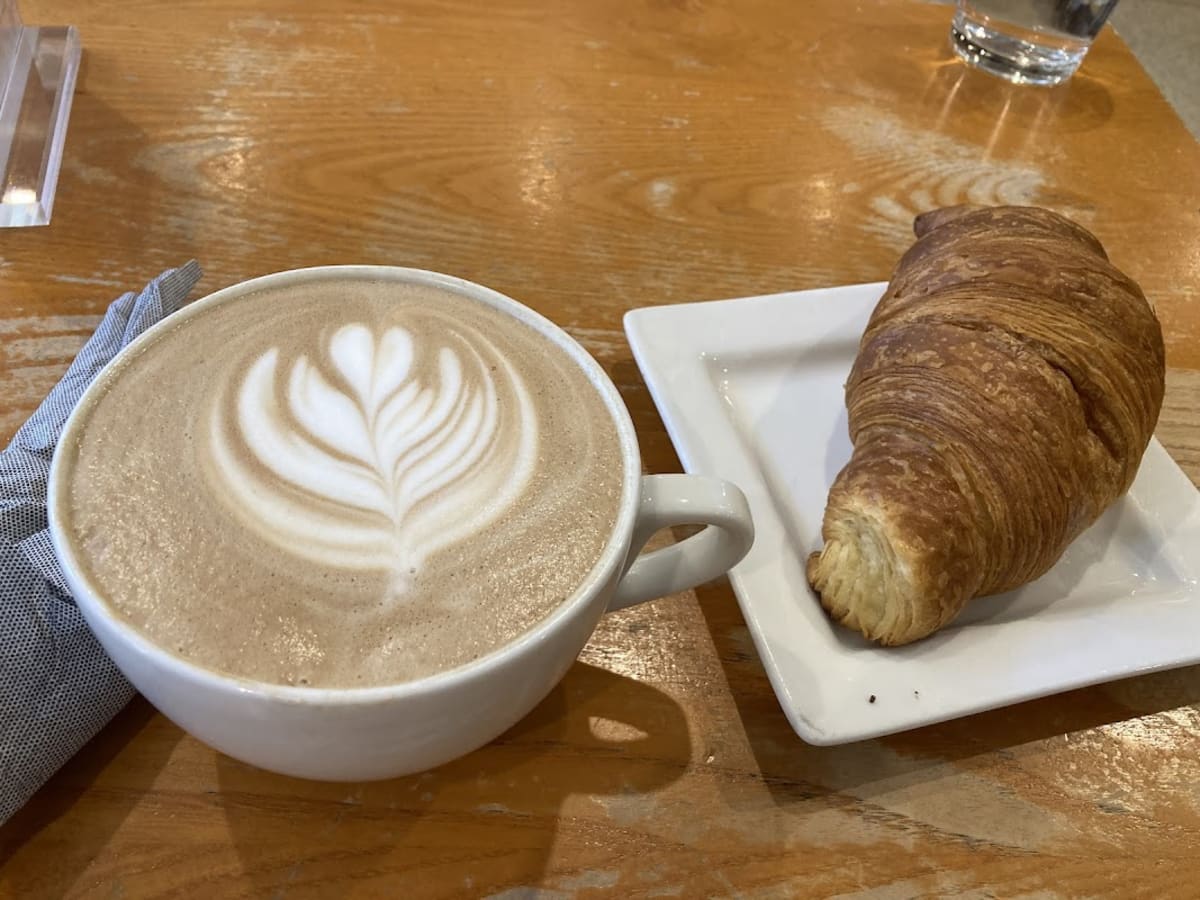 Frothy Monkey - Photo 3