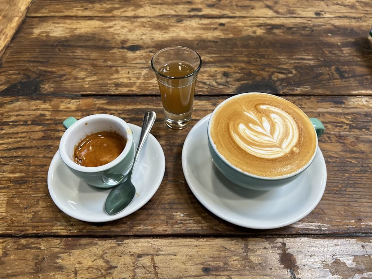 Grand Coffee Too - Photo 2