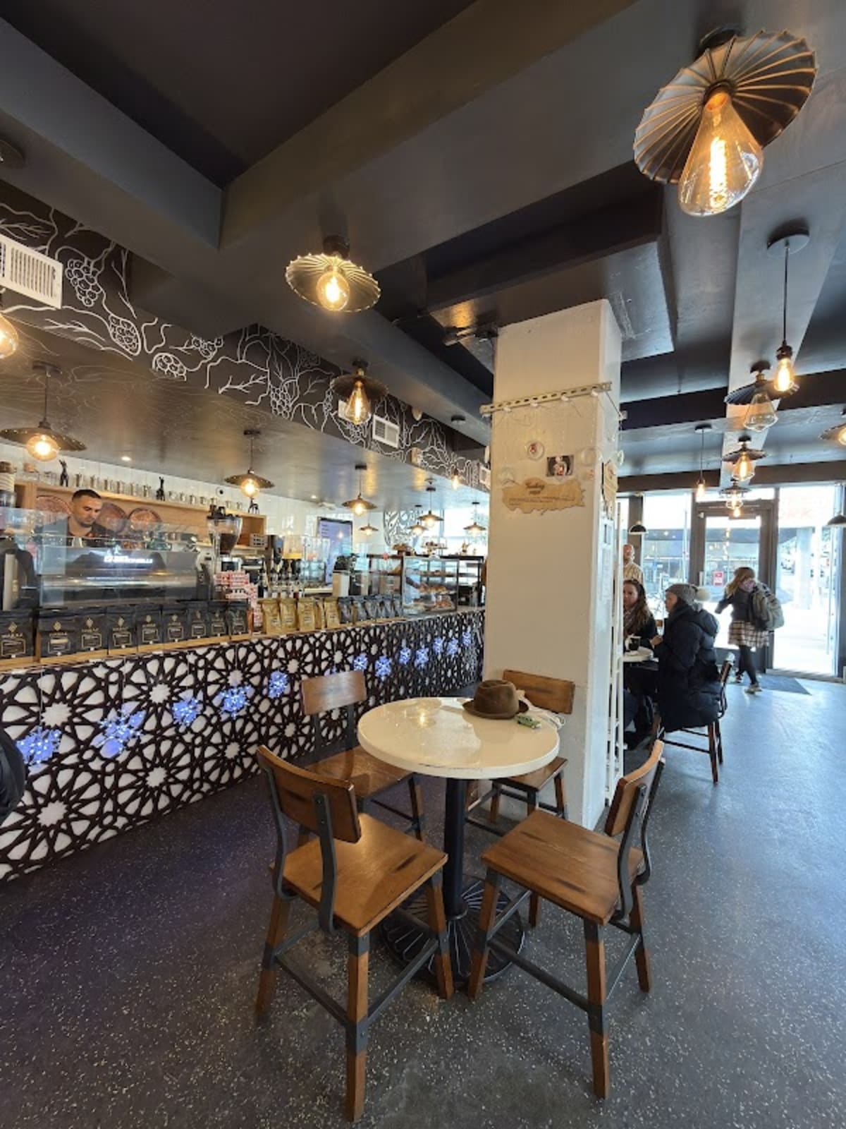 Haraz Coffee House - Photo 2