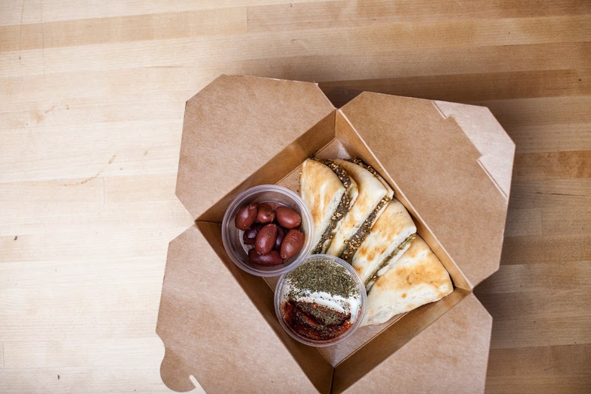 Henry's House of Coffee - Photo 2