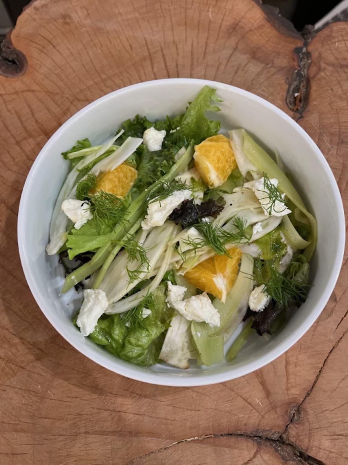 Hungry Llama - Photo 2