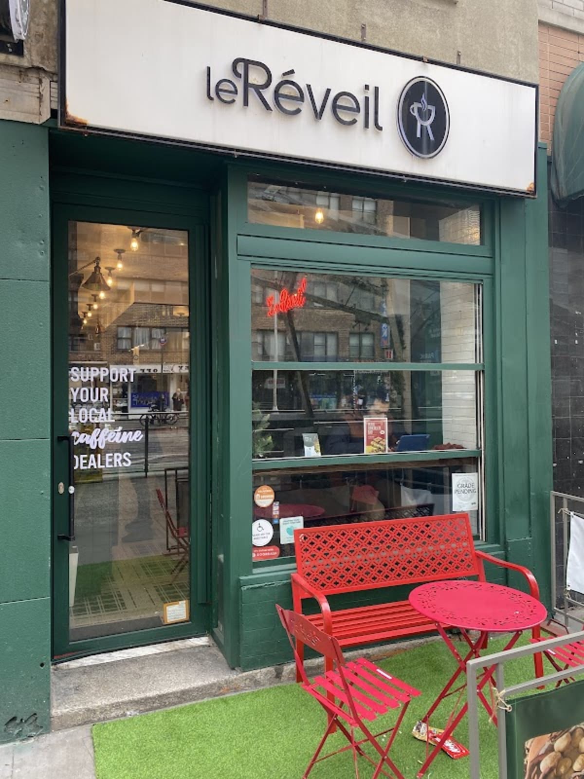 Le Reveil Coffee - Photo 4