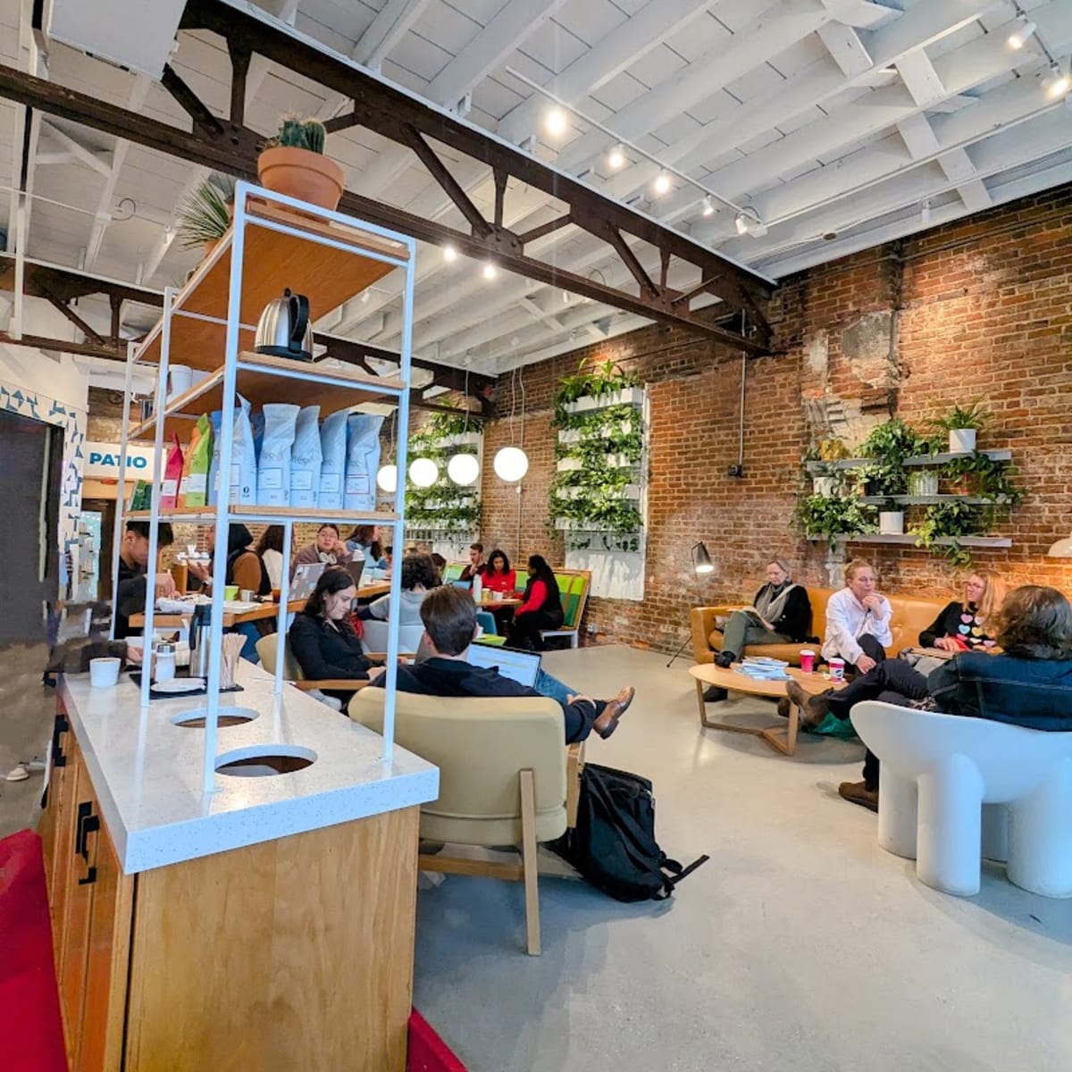 Opo Coffee - Photo 4