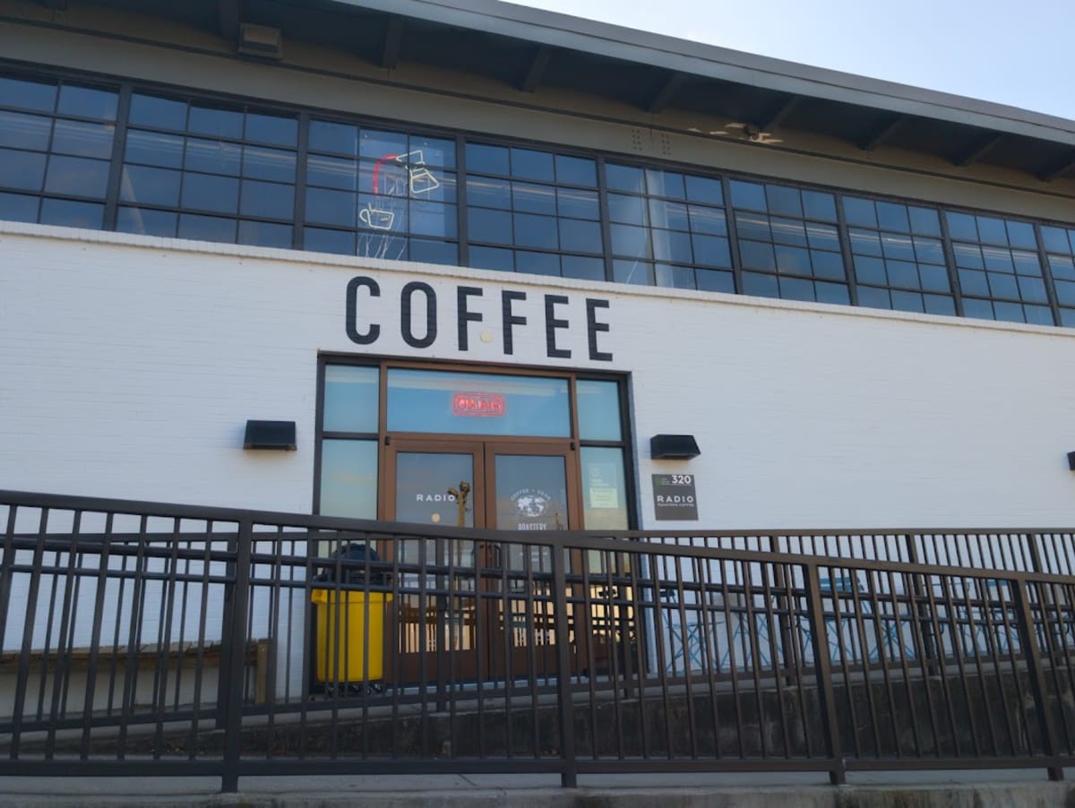 Radio Roasters Coffee - Photo 4