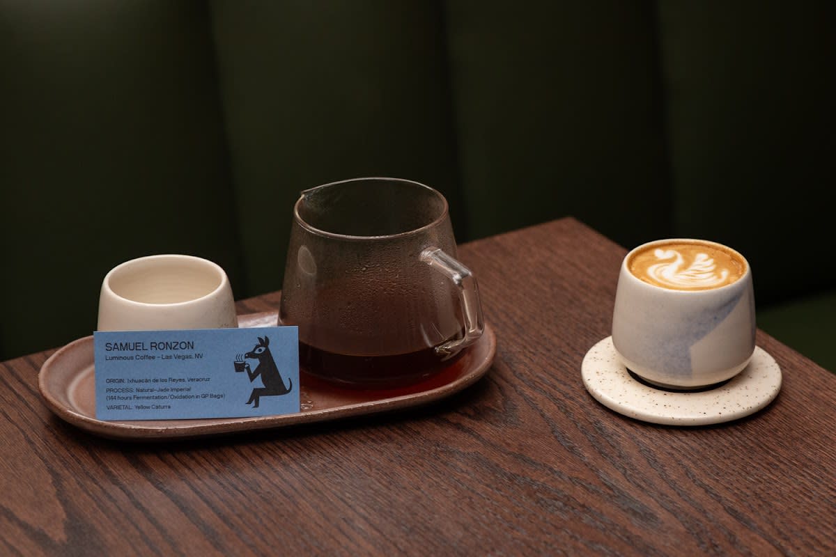 Recuerdos Cafe - Photo 5