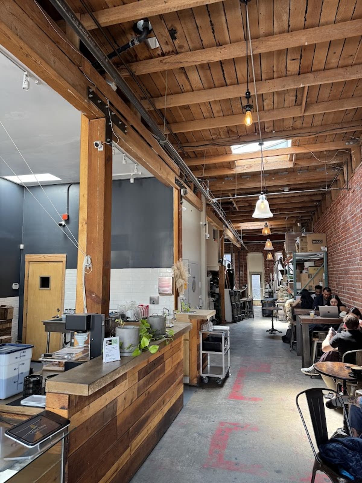 Sextant Coffee Roasters - Photo 4