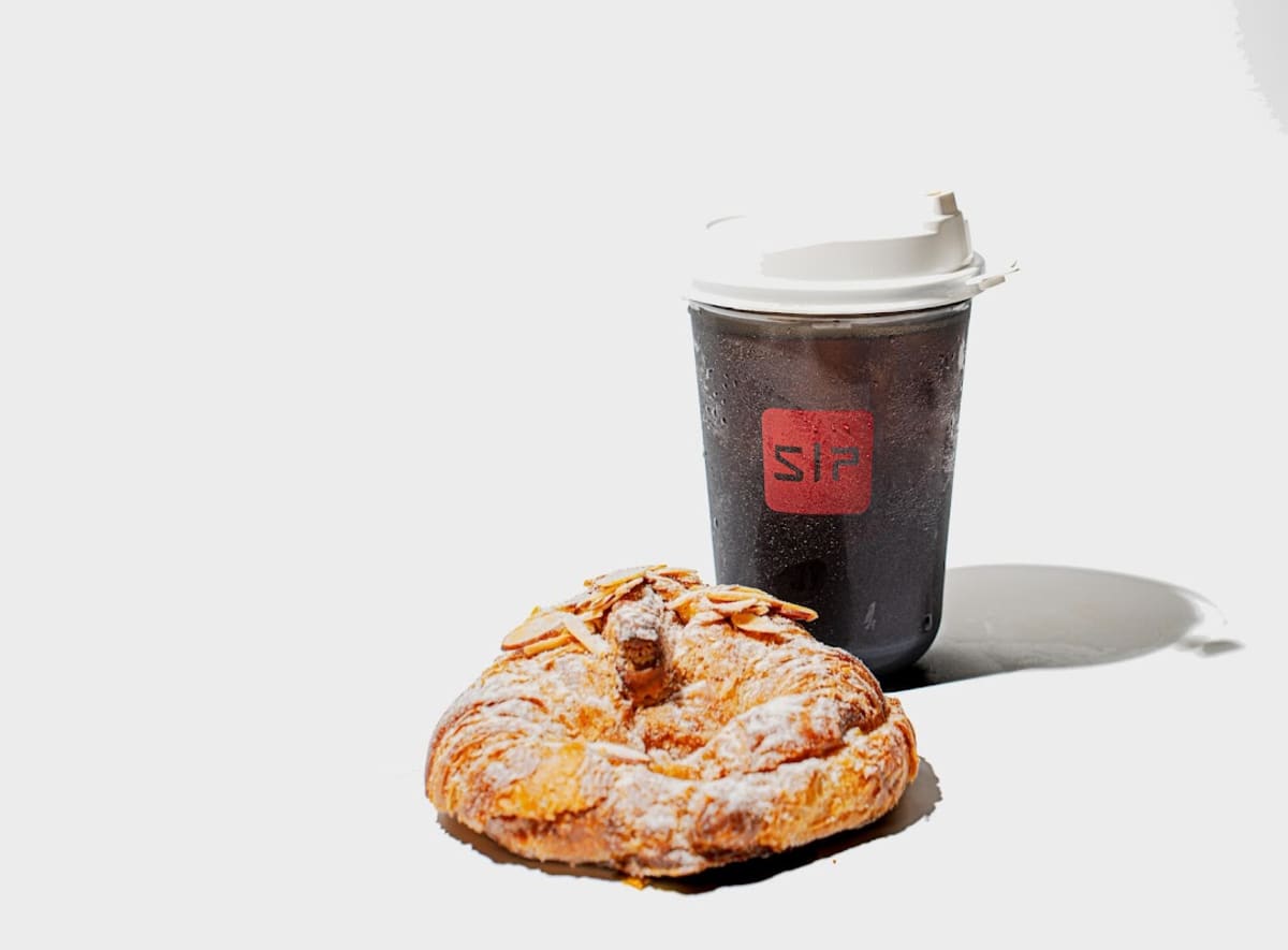 Sip Coffee - Photo 2