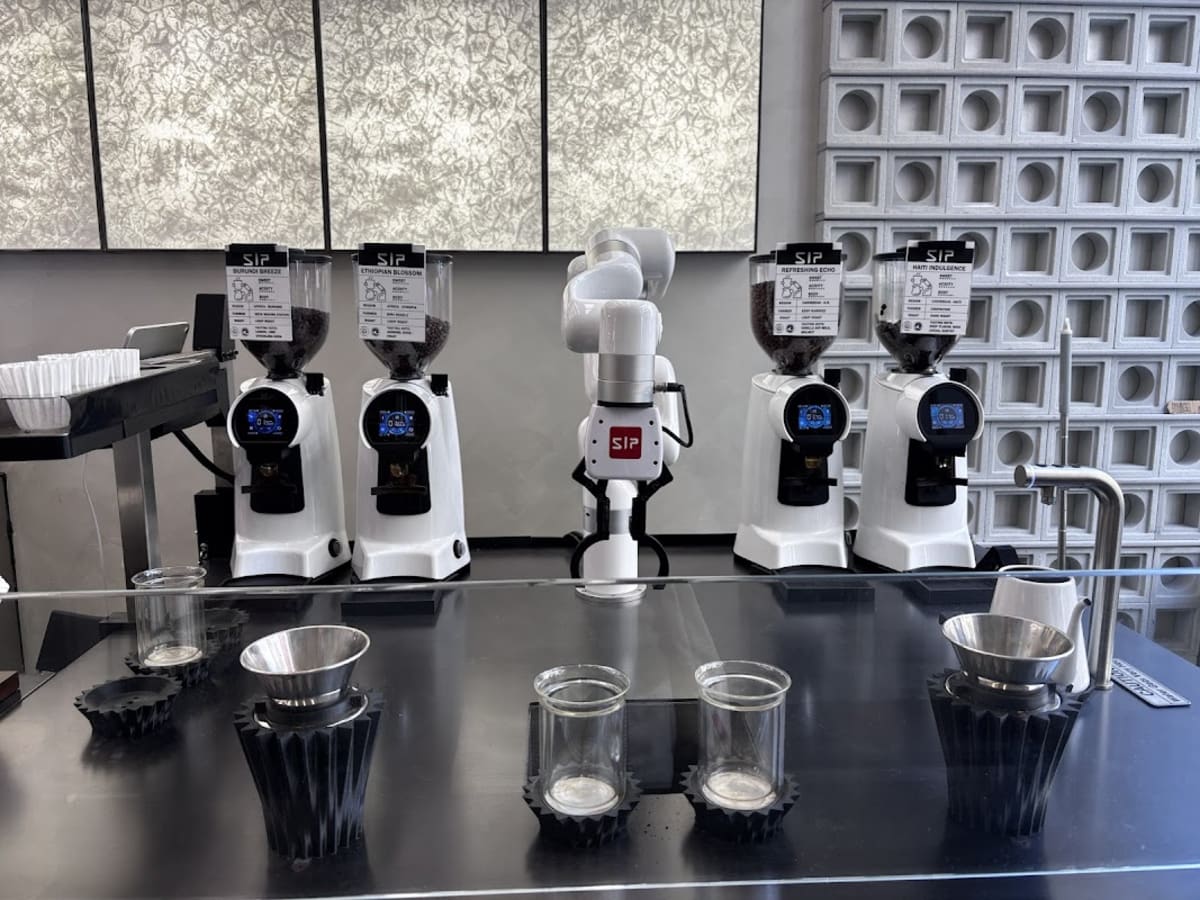 Sip Coffee - Photo 4