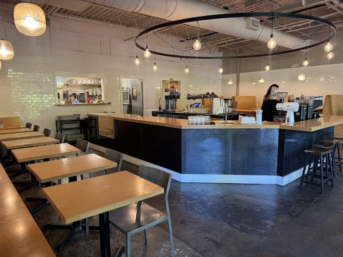 Steadfast Coffee - Photo 5