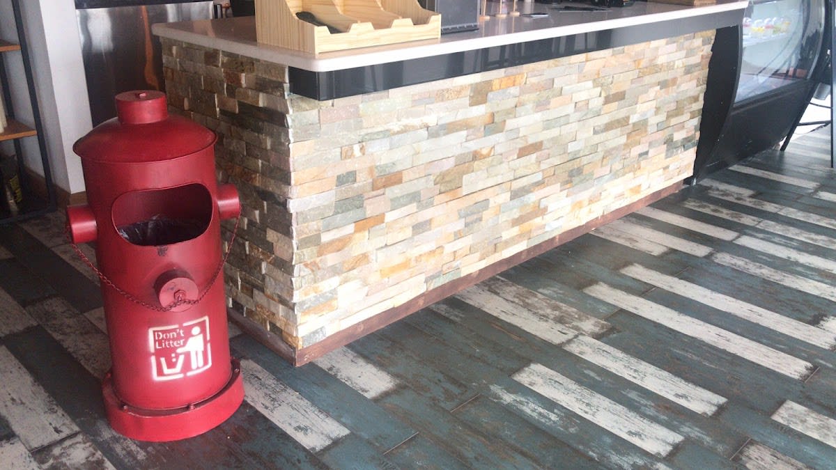 Teamo Tea Cafe - Photo 1