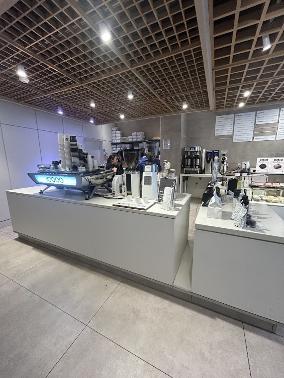 Ten Thousand Coffee - Photo 4