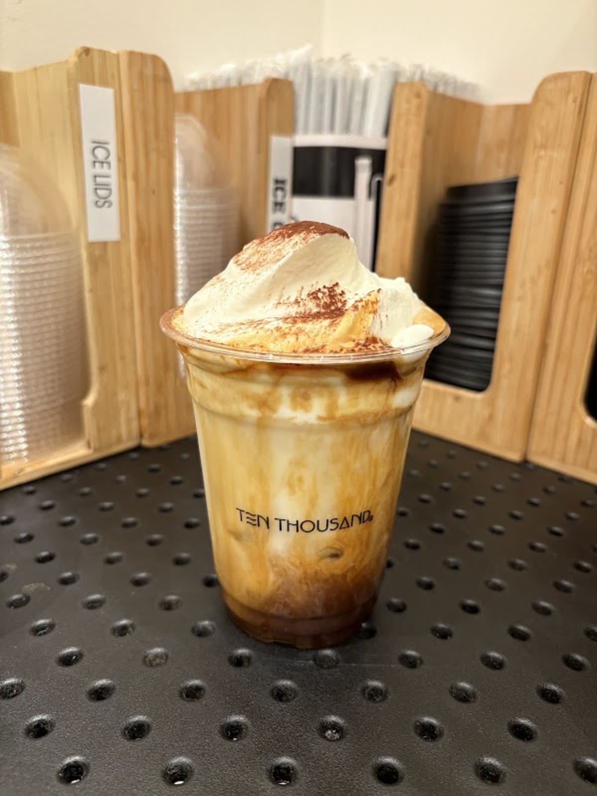 Ten Thousand Coffee - Photo 3