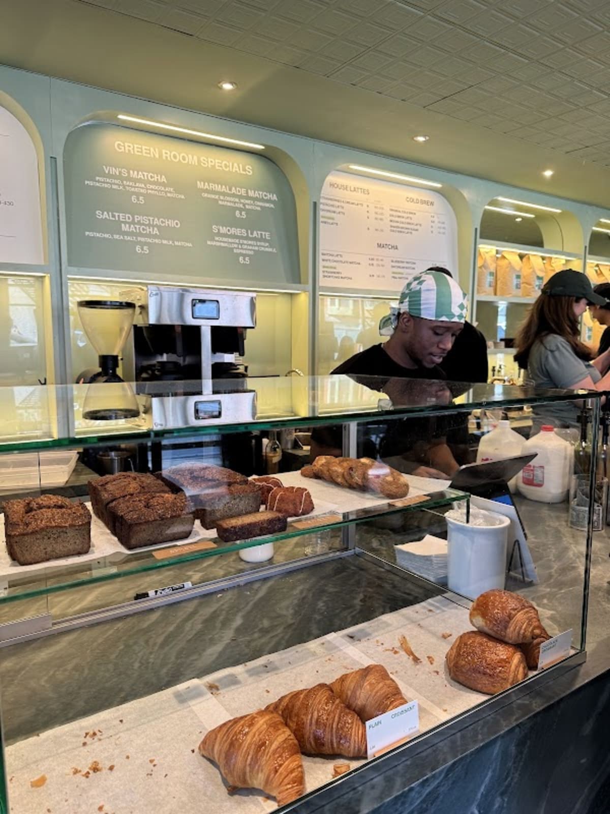 The Green Room by Blank Street - Photo 5