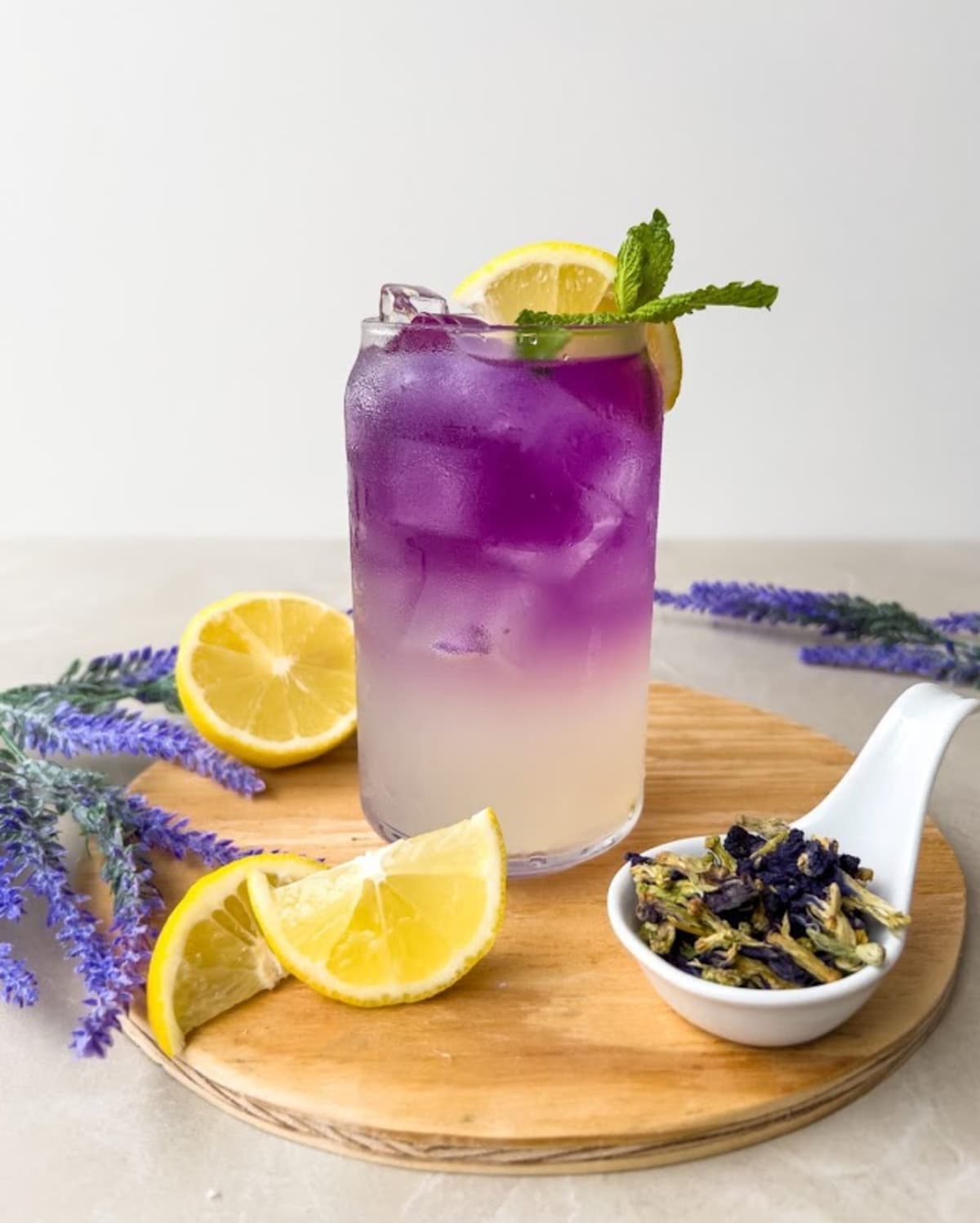 The Well Coffee - Photo 2