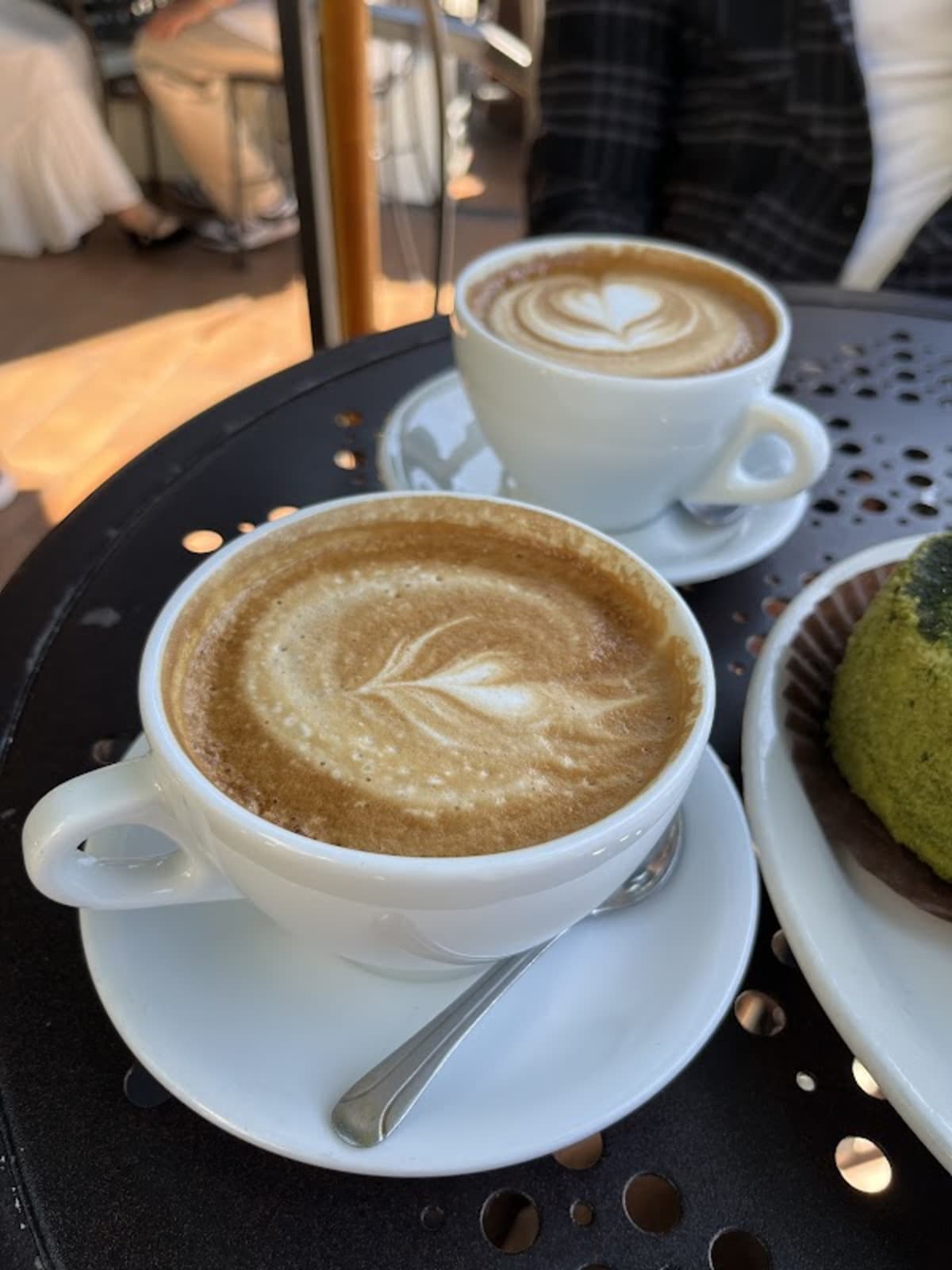 Urth Caffe Melrose - Photo 4