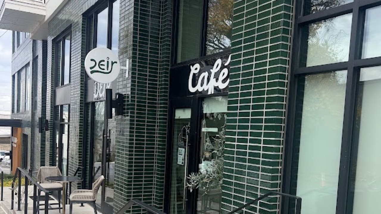 Deir Cafe - Photo 5