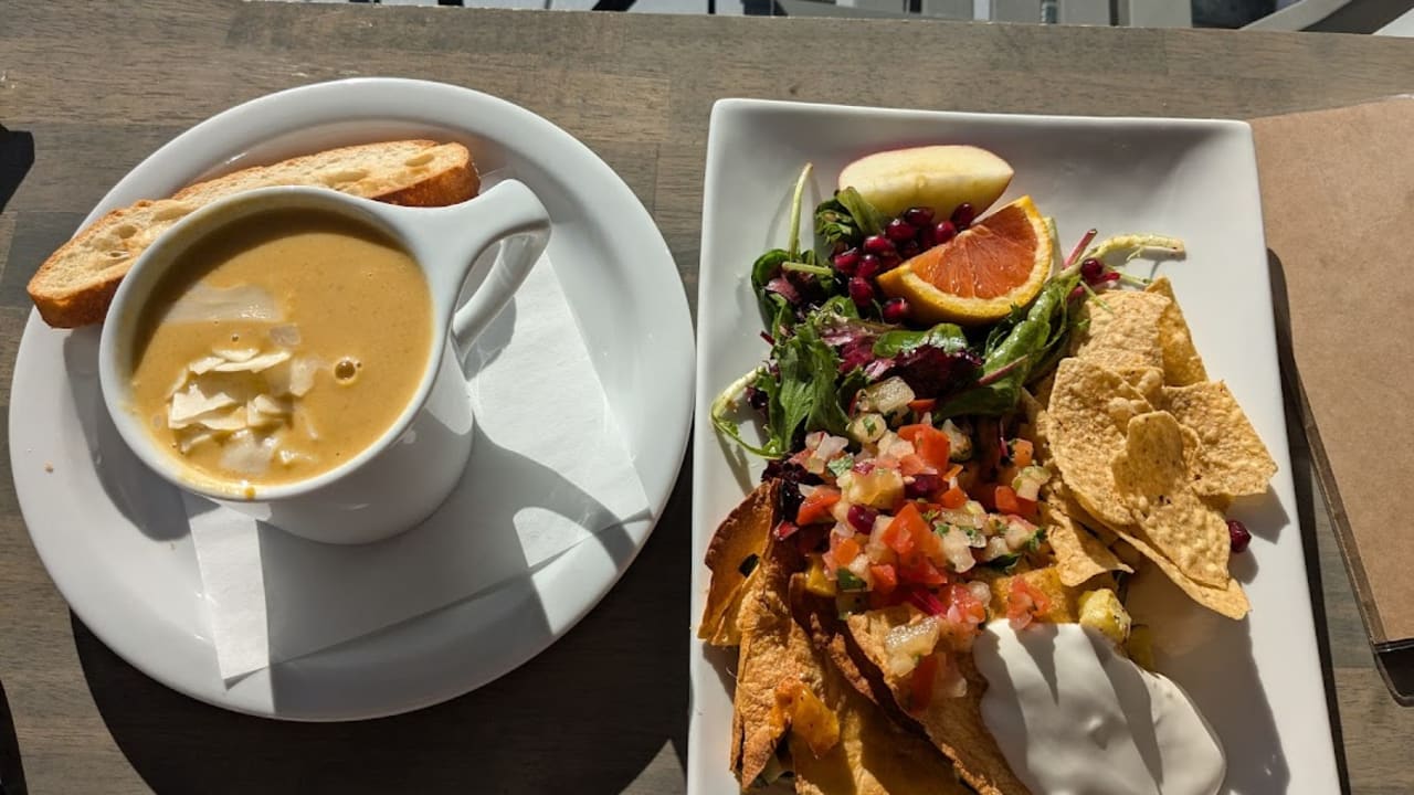Tea Rex Cafe & Specialty Teas - Photo 3