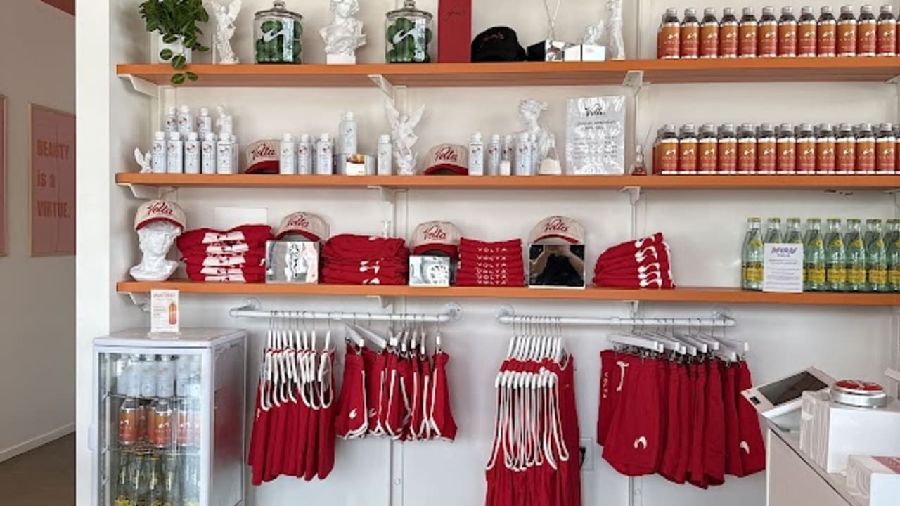 Volta Cafe - Photo 3