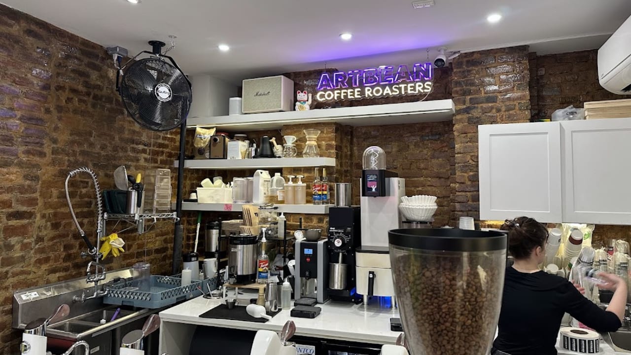 Artbean Coffee Roasters - Photo 4