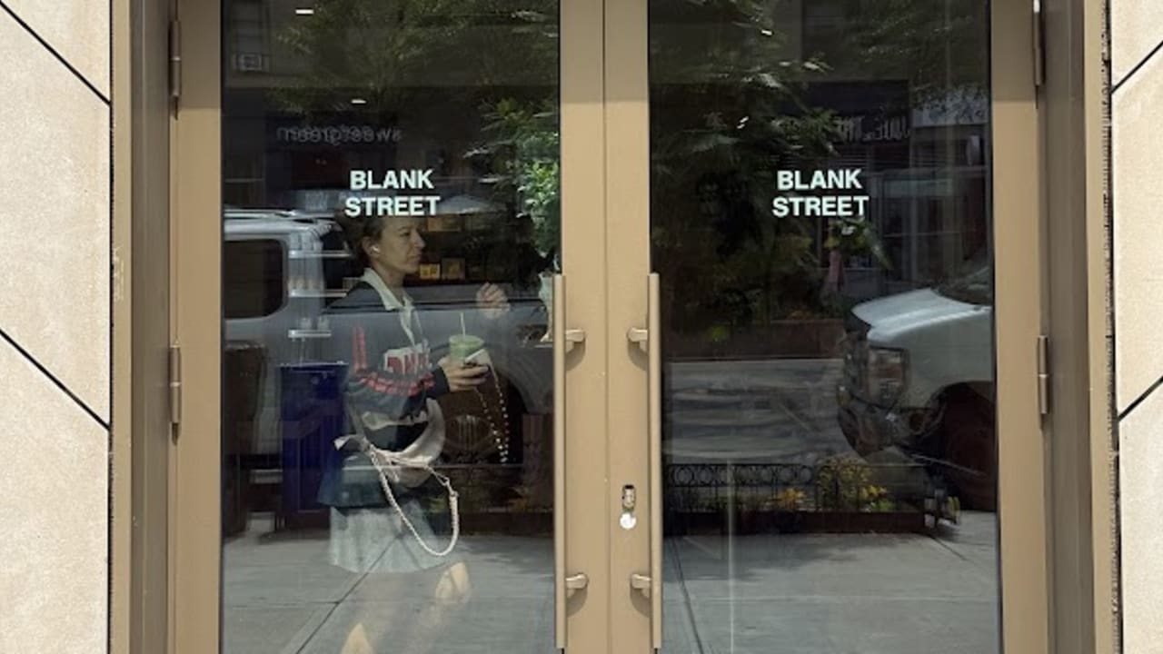 Blank Street Coffee - Photo 5