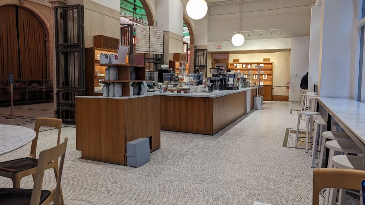 Blue Bottle Coffee - Photo 4