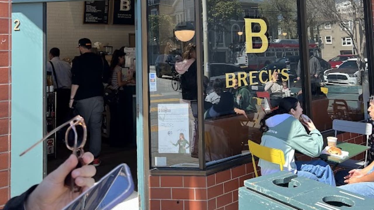 Breck's - Photo 5