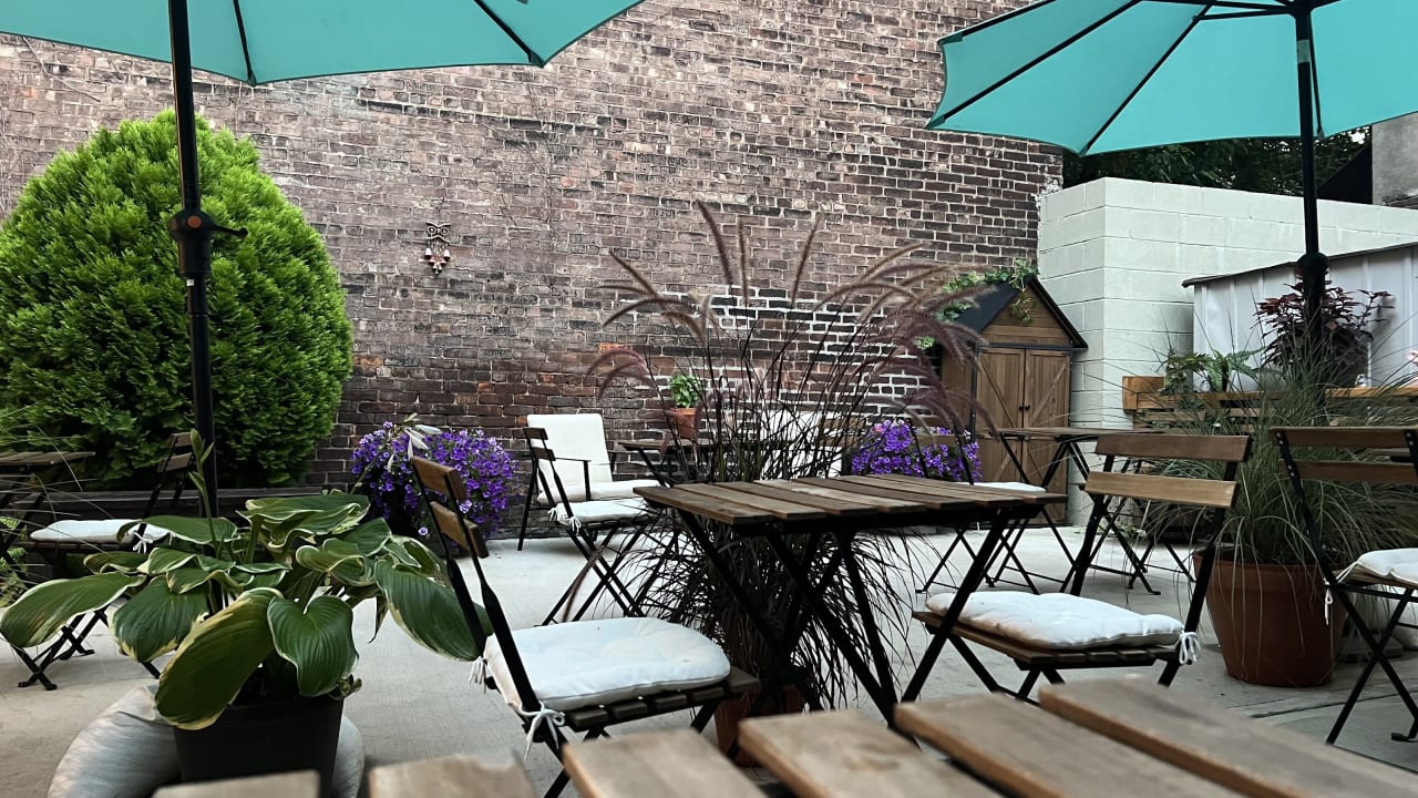 Cafe 9 - Photo 1