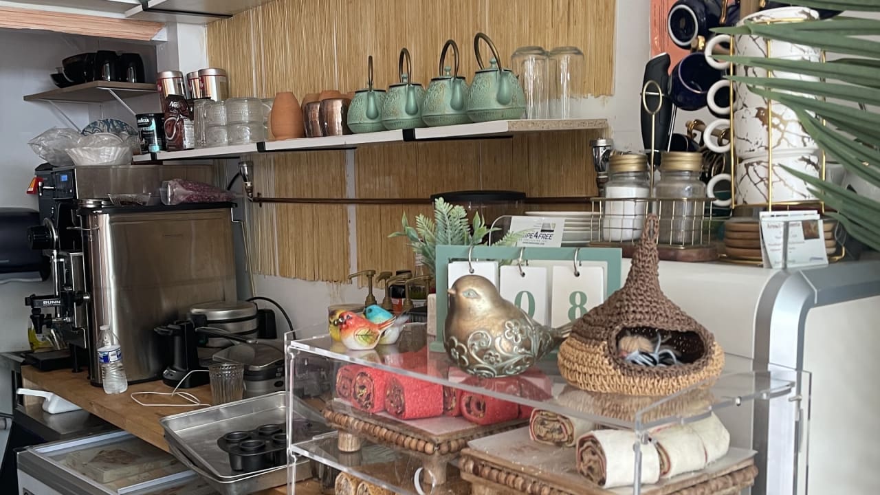 Cafe Sparrow - Photo 1