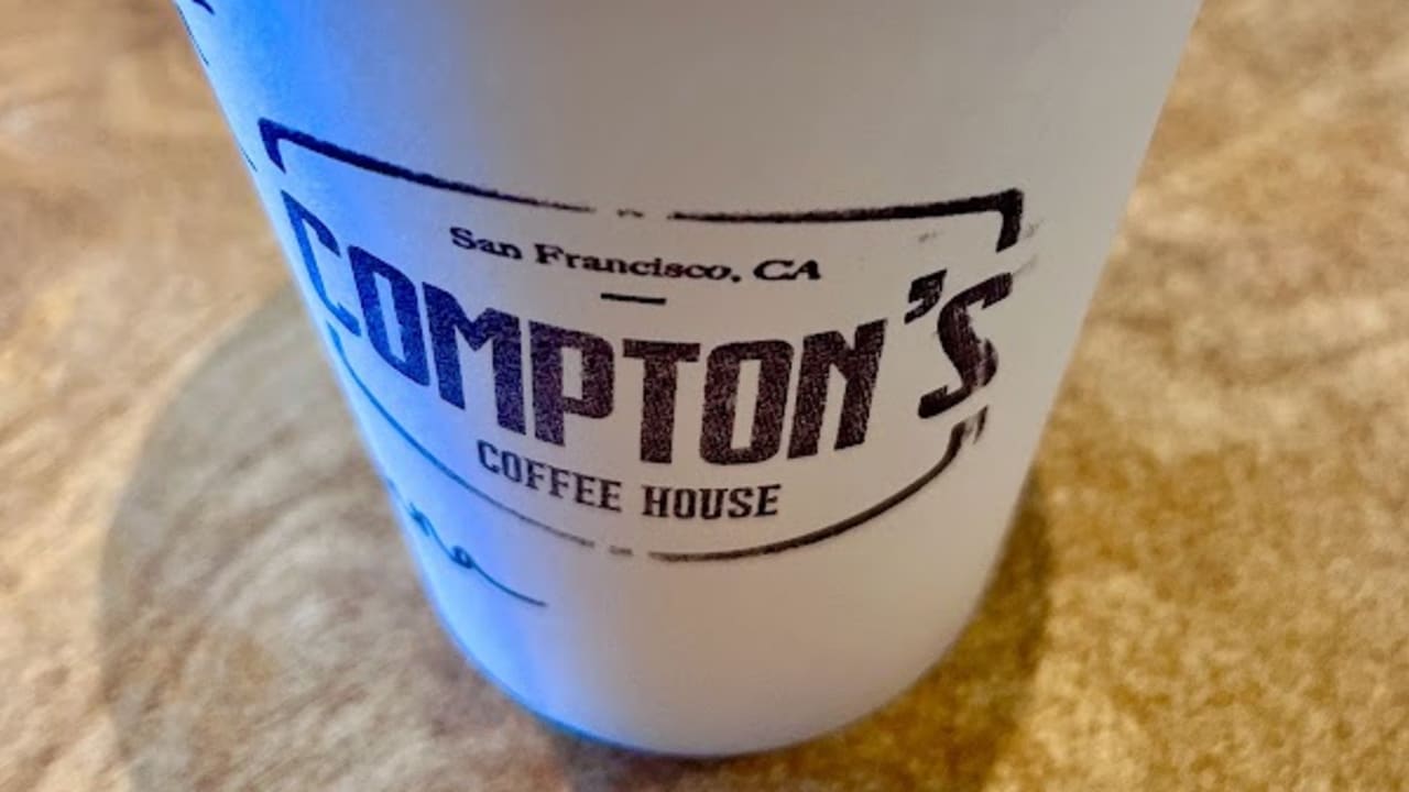 Compton’s Coffee House - Photo 3
