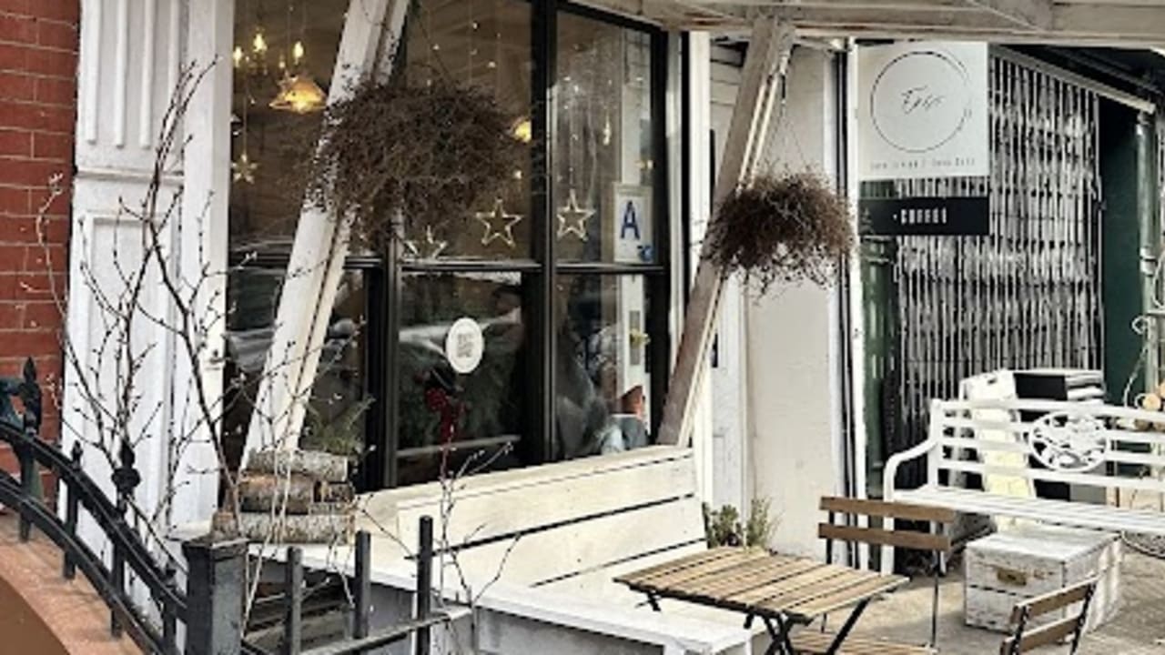 Enso Cafe - Photo 1