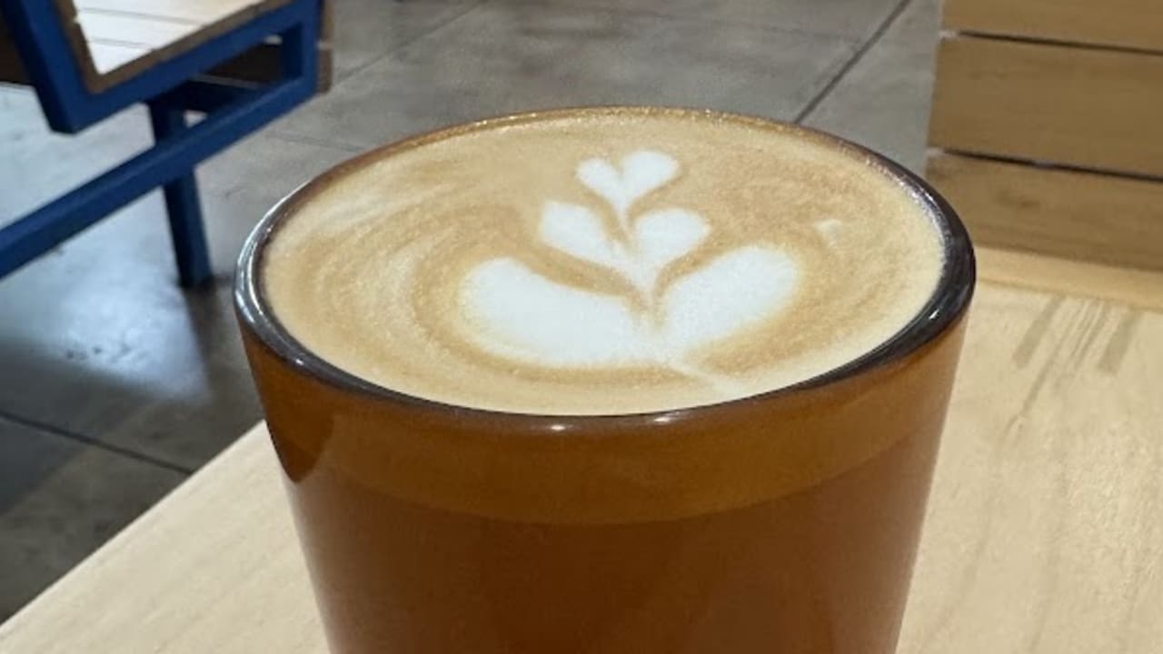 Obet & Del's Coffee - Photo 5
