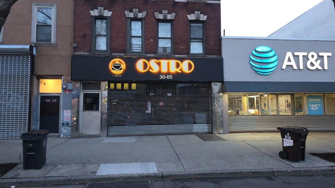 Ostro Cafe Astoria - Photo 1