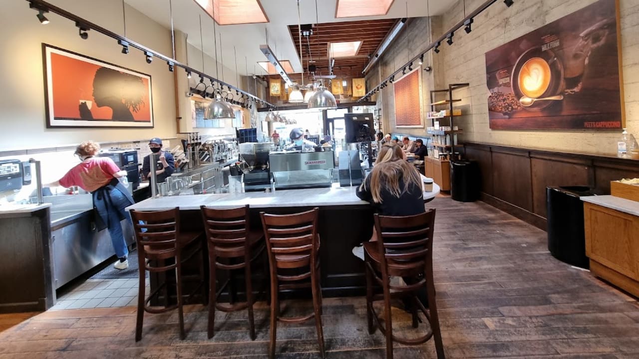 Peet's Coffee - Photo 1