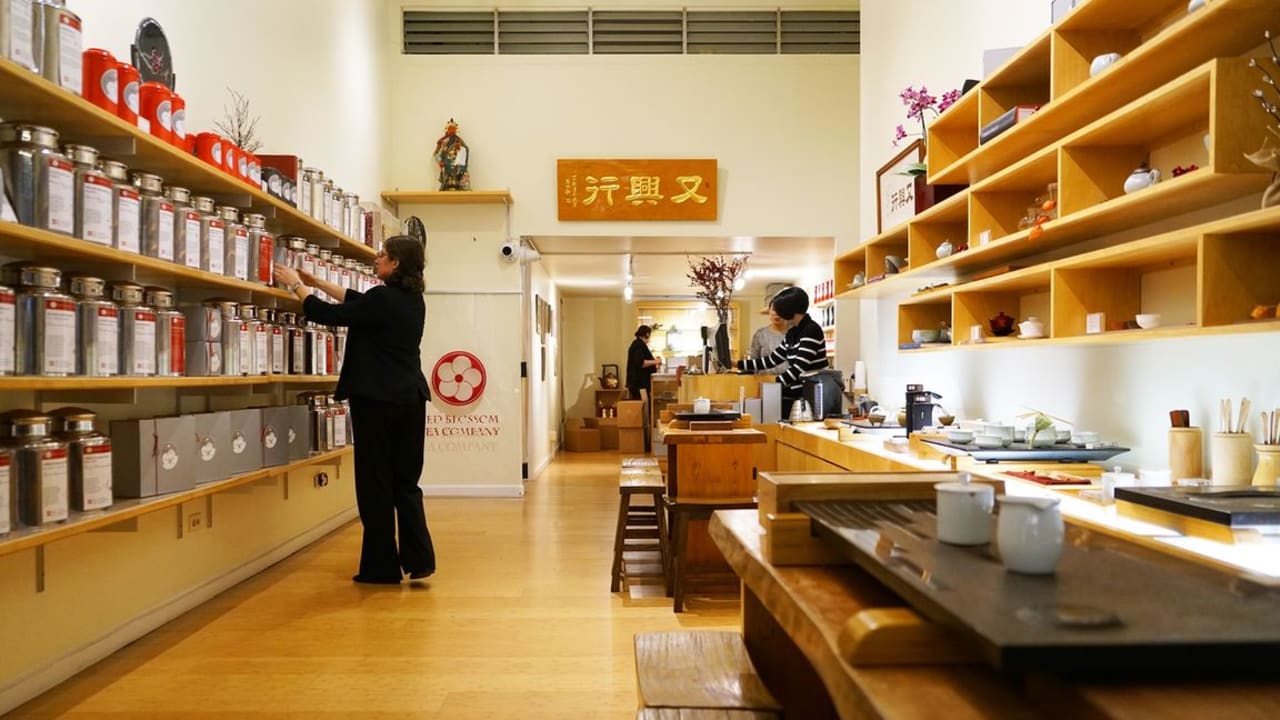 Red Blossom Tea Company - Photo 5