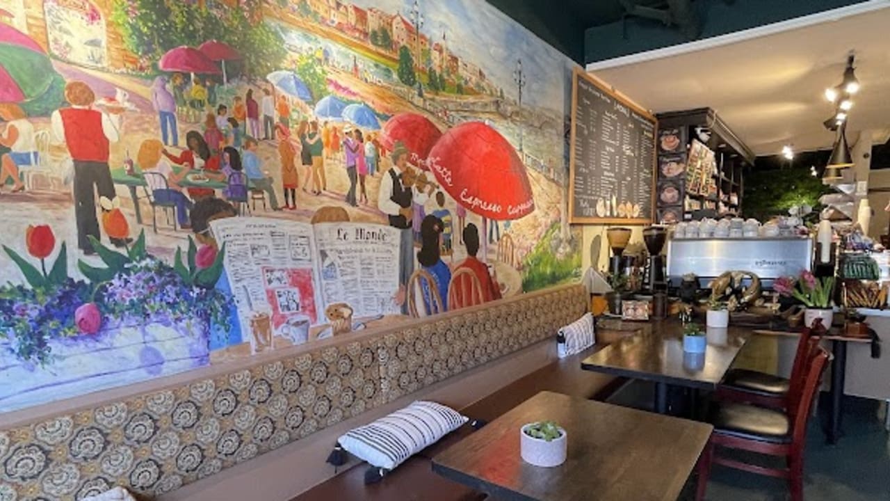 Royal Ground Coffee - Photo 5