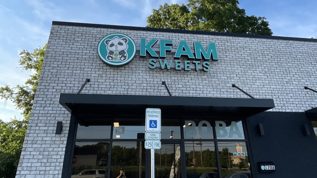 Kfam Sweets β matcha shop interior or drinks