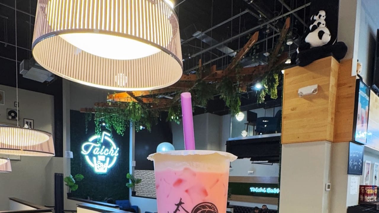 Taichi Bubble Tea, Ramen and Poke Bowl - Photo 1