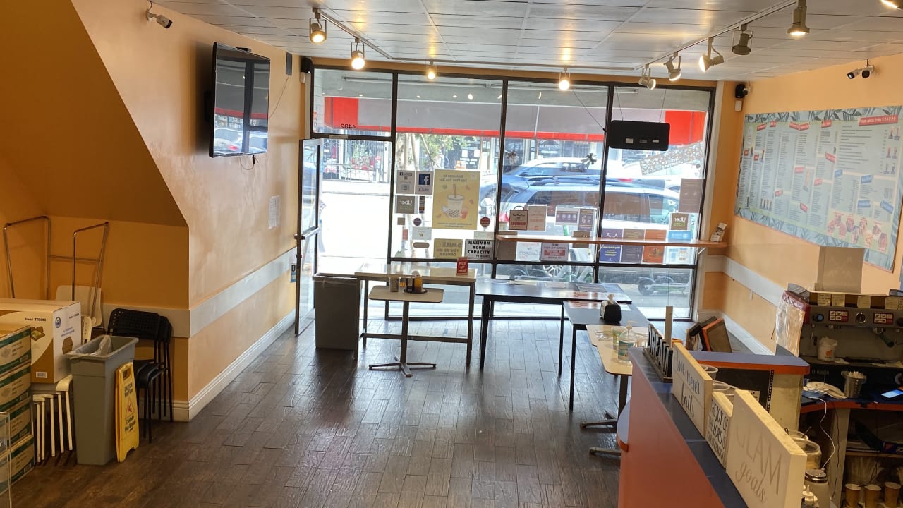 Tea Plus Tea Bar - Photo 1