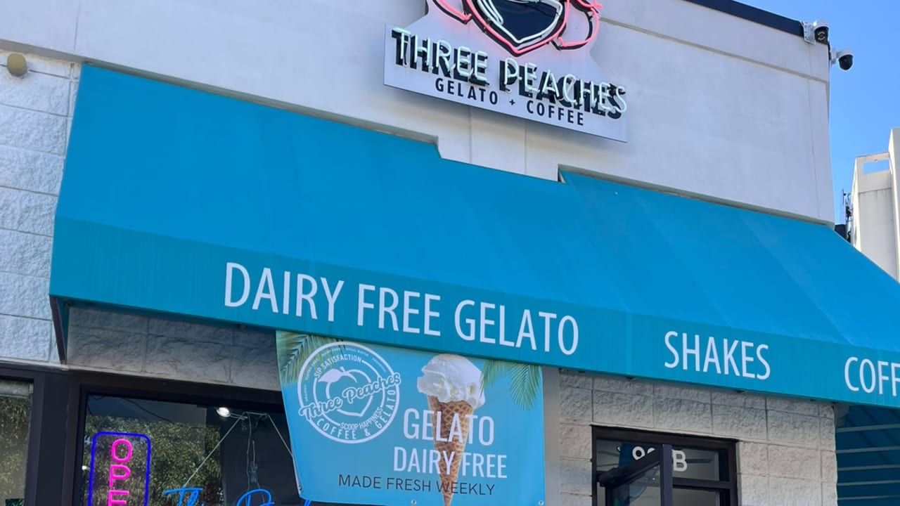 Three Peaches Coffee and Gelato - Photo 1