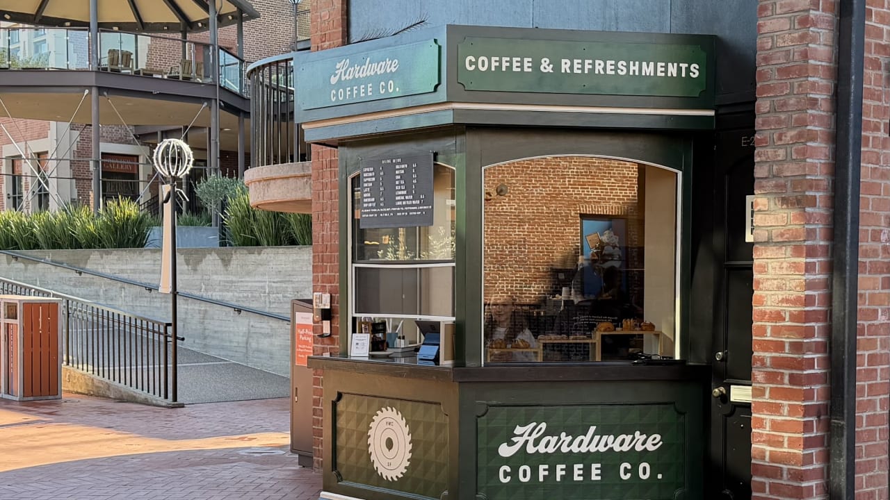 Hardware Coffee Co. - Photo 3