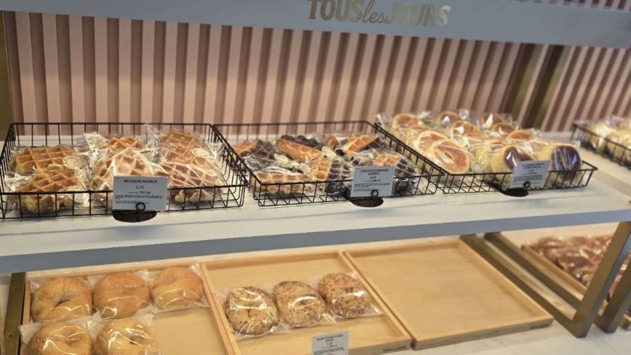 TOUS les JOURS Bakery Café - Franklin - Photo 5