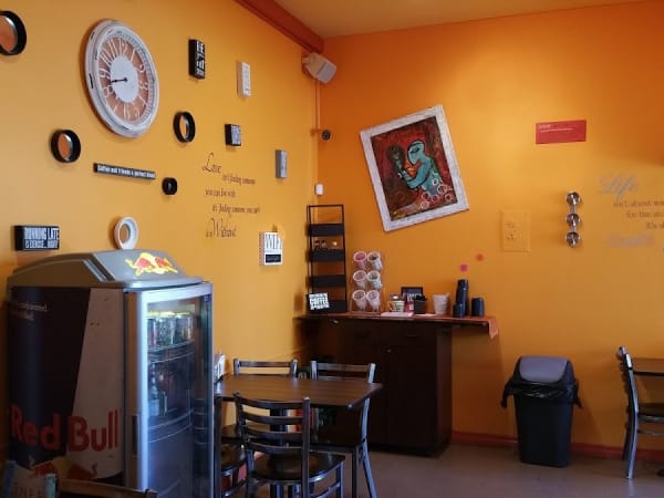 Mingles Tea Bar - South Los Angeles