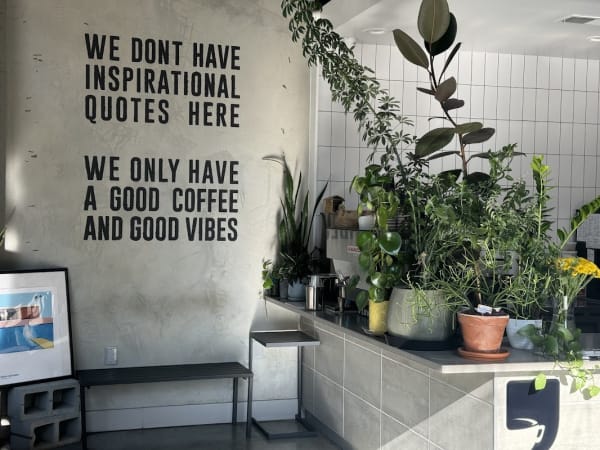 Cafe Comma - Vinings